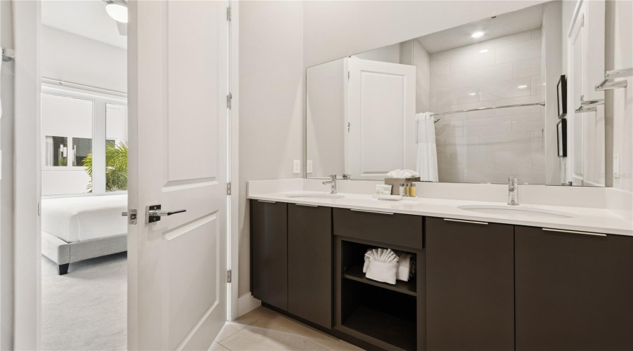En-Suite Bath