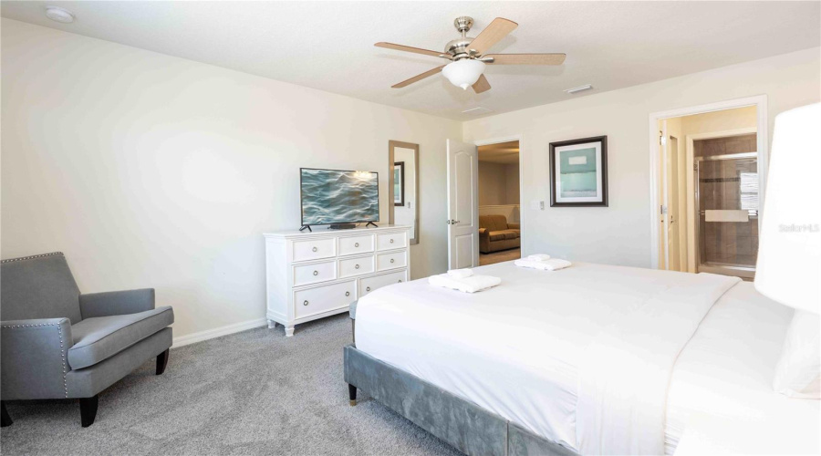 KISSIMMEE, Florida 34747, 5 Bedrooms Bedrooms, ,4 BathroomsBathrooms,Residential,For Sale,MAJORCA,MFRO6306864