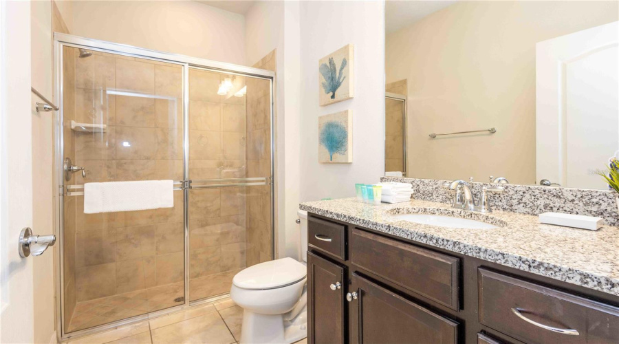 KISSIMMEE, Florida 34747, 5 Bedrooms Bedrooms, ,4 BathroomsBathrooms,Residential,For Sale,MAJORCA,MFRO6306864