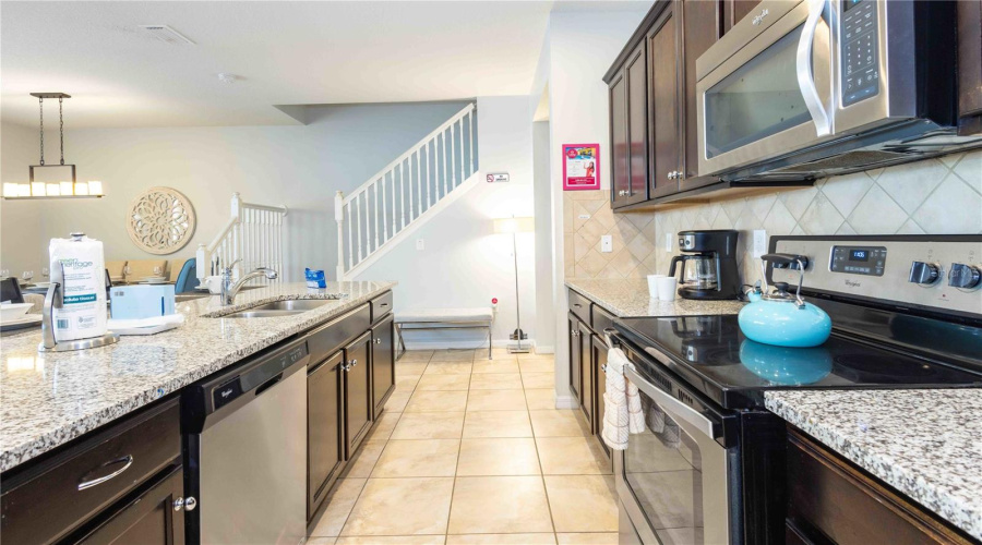 KISSIMMEE, Florida 34747, 5 Bedrooms Bedrooms, ,4 BathroomsBathrooms,Residential,For Sale,MAJORCA,MFRO6306864