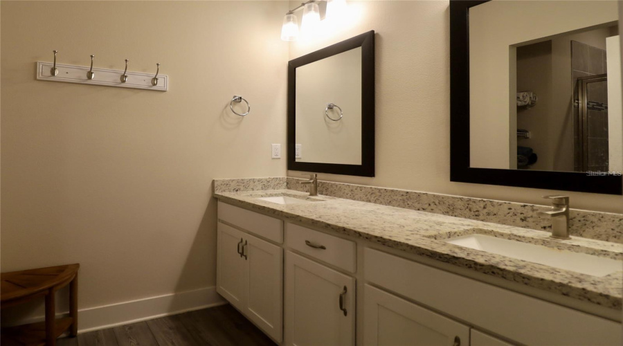 Reunion, Florida 34747, 3 Bedrooms Bedrooms, ,2 Bathroomsbathrooms,Residential,For Sale,Delwin,Mfrg5096975