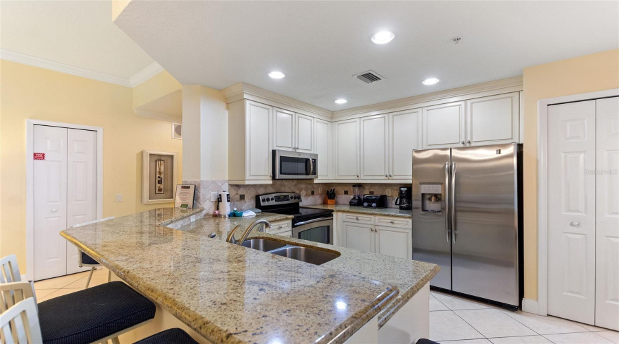 Reunion, Florida 34747, 3 Bedrooms Bedrooms, ,2 Bathroomsbathrooms,Residential,For Sale,Mourning Dove,Mfrs5126138
