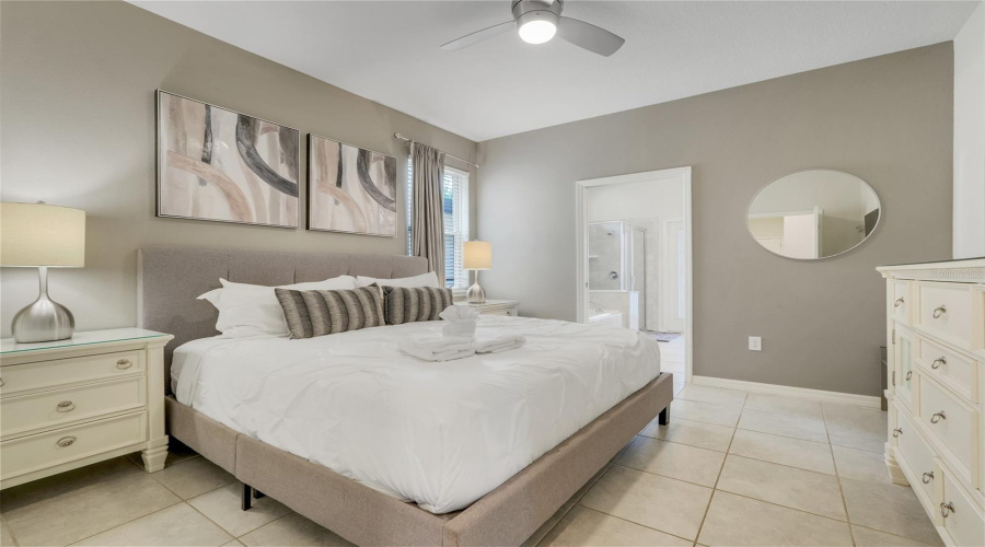 Kissimmee, Florida 34747, 6 Bedrooms Bedrooms, ,4 Bathroomsbathrooms,Residential,For Sale,Rhodes,Mfro6308618