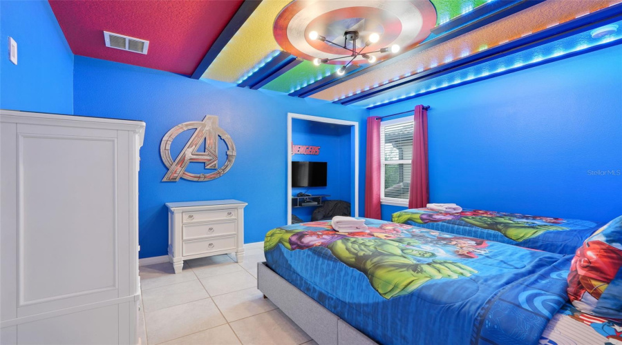 Kissimmee, Florida 34747, 6 Bedrooms Bedrooms, ,4 Bathroomsbathrooms,Residential,For Sale,Rhodes,Mfro6308618