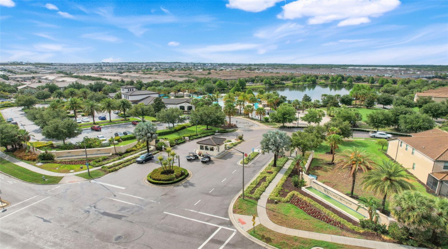 Kissimmee, Florida 34747, 6 Bedrooms Bedrooms, ,4 Bathroomsbathrooms,Residential,For Sale,Rhodes,Mfro6308618