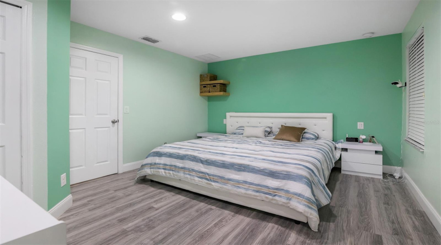 Kissimmee, Florida 34747, 3 Bedrooms Bedrooms, ,2 Bathroomsbathrooms,Residential,For Sale,Bird Of Paradise Ln,Mfrs5123684