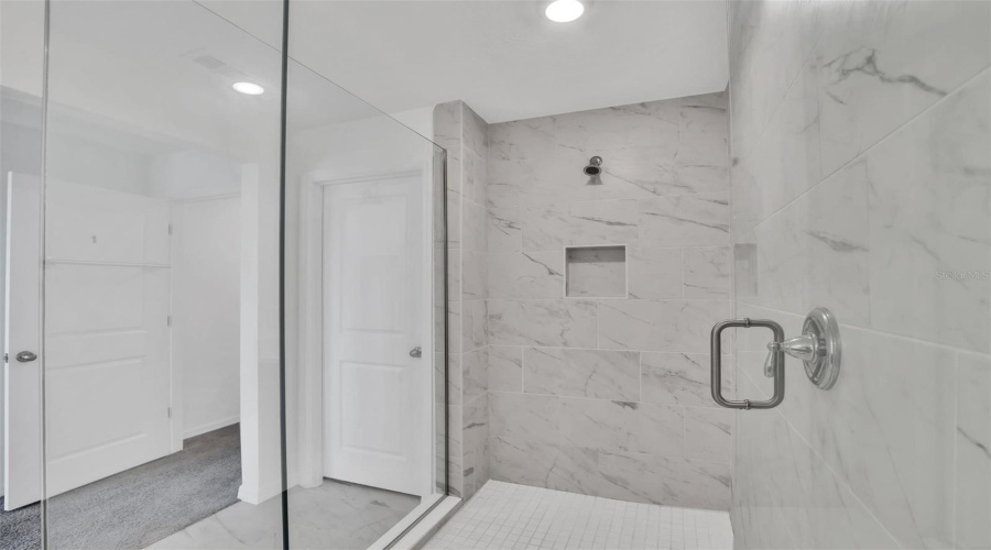 Davenport, Florida 33896, 3 Bedrooms Bedrooms, ,2 Bathroomsbathrooms,Residential,For Sale,Sanibel,Mfro6308846