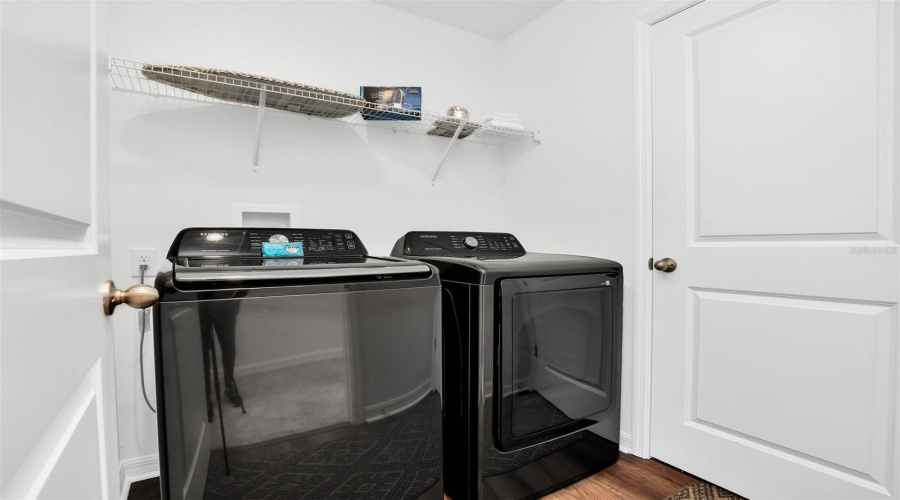 Davenport, Florida 33896, 3 Bedrooms Bedrooms, ,2 Bathroomsbathrooms,Residential,For Sale,Sanibel,Mfro6308846