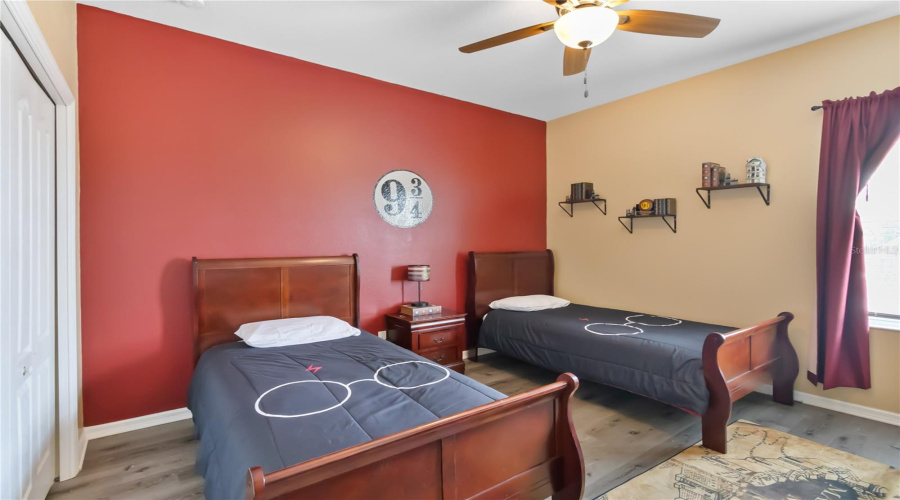 Davenport, Florida 33897, 5 Bedrooms Bedrooms, ,3 Bathroomsbathrooms,Residential,For Sale,Brunello,Mfro6307362