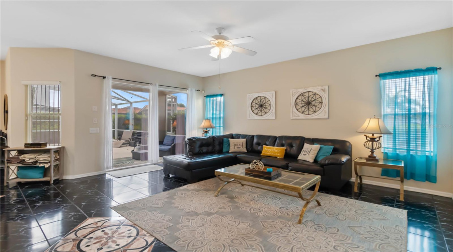 Davenport, Florida 33897, 5 Bedrooms Bedrooms, ,3 Bathroomsbathrooms,Residential,For Sale,Brunello,Mfro6307362