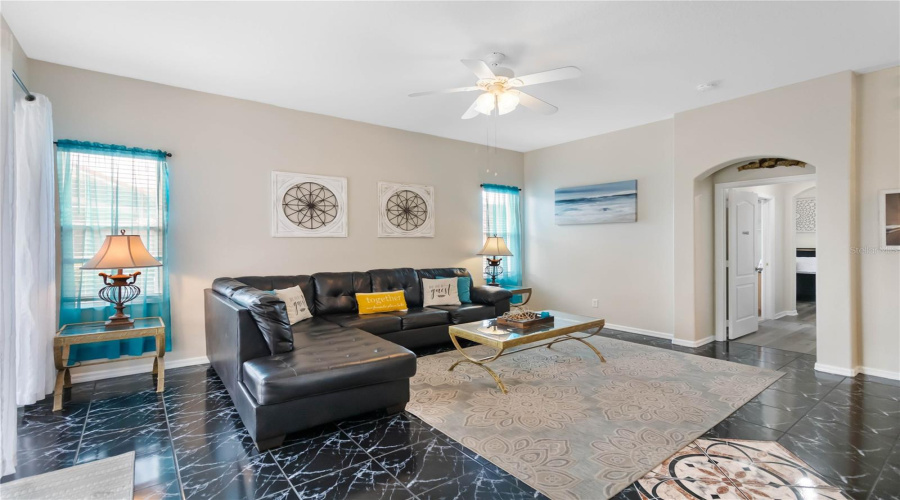 Davenport, Florida 33897, 5 Bedrooms Bedrooms, ,3 Bathroomsbathrooms,Residential,For Sale,Brunello,Mfro6307362