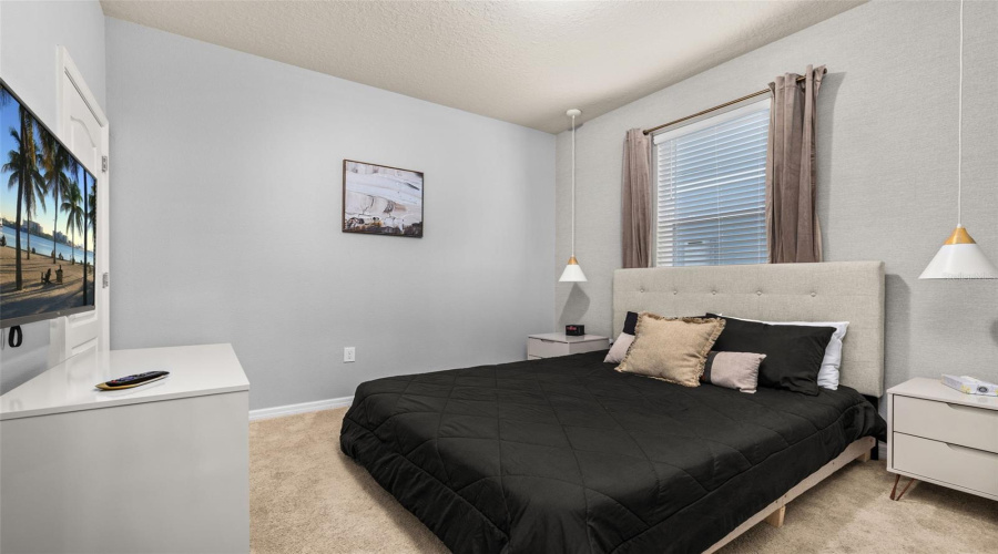 Davenport, Florida 33837, 5 Bedrooms Bedrooms, ,4 Bathroomsbathrooms,Residential,For Sale,Oakmoss,Mfrs5126356