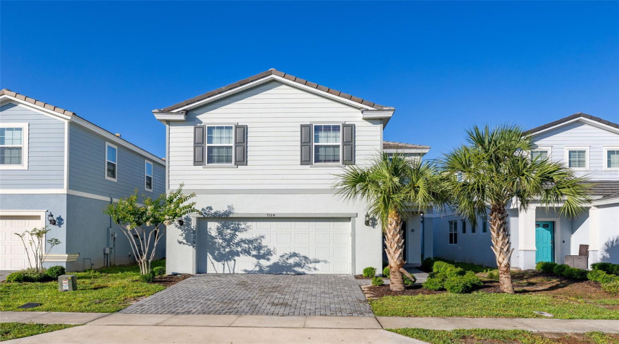Davenport, Florida 33837, 5 Bedrooms Bedrooms, ,4 Bathroomsbathrooms,Residential,For Sale,Oakmoss,Mfrs5126356