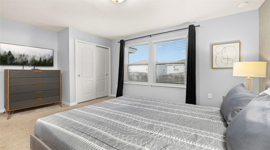 Davenport, Florida 33837, 5 Bedrooms Bedrooms, ,4 Bathroomsbathrooms,Residential,For Sale,Oakmoss,Mfrs5126356