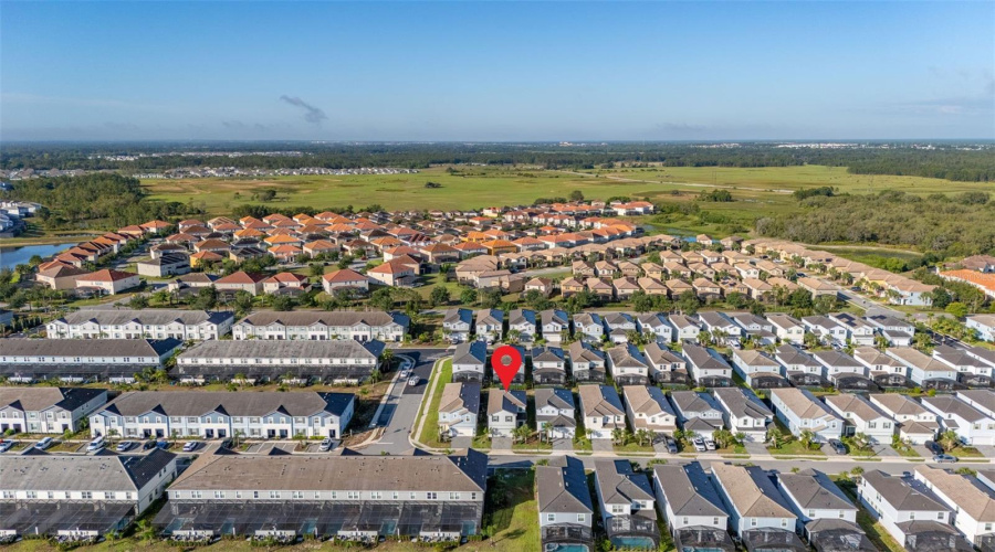 Davenport, Florida 33837, 5 Bedrooms Bedrooms, ,4 Bathroomsbathrooms,Residential,For Sale,Oakmoss,Mfrs5126356