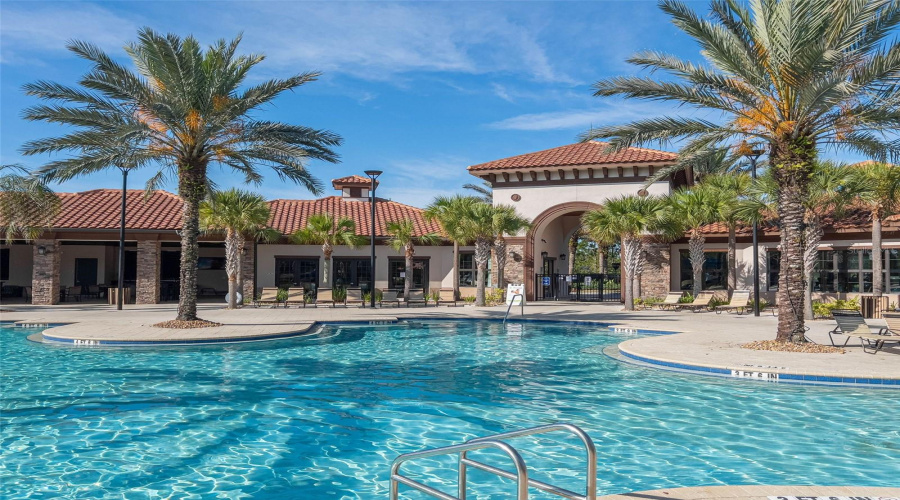 Davenport, Florida 33837, 5 Bedrooms Bedrooms, ,4 Bathroomsbathrooms,Residential,For Sale,Oakmoss,Mfrs5126356