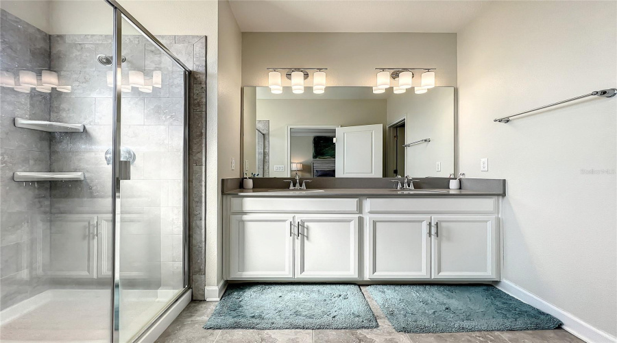 Davenport, Florida 33896, 3 Bedrooms Bedrooms, ,2 Bathroomsbathrooms,Residential,For Sale,Royal Saint George,Mfrg5096994