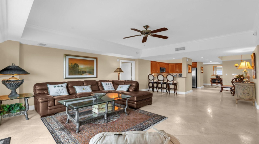 Reunion, Florida 34747, 2 Bedrooms Bedrooms, ,2 Bathroomsbathrooms,Residential,For Sale,Gathering,Mfro6308026