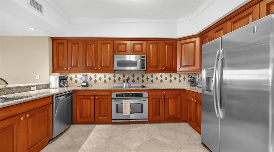 Reunion, Florida 34747, 2 Bedrooms Bedrooms, ,2 Bathroomsbathrooms,Residential,For Sale,Gathering,Mfro6308026