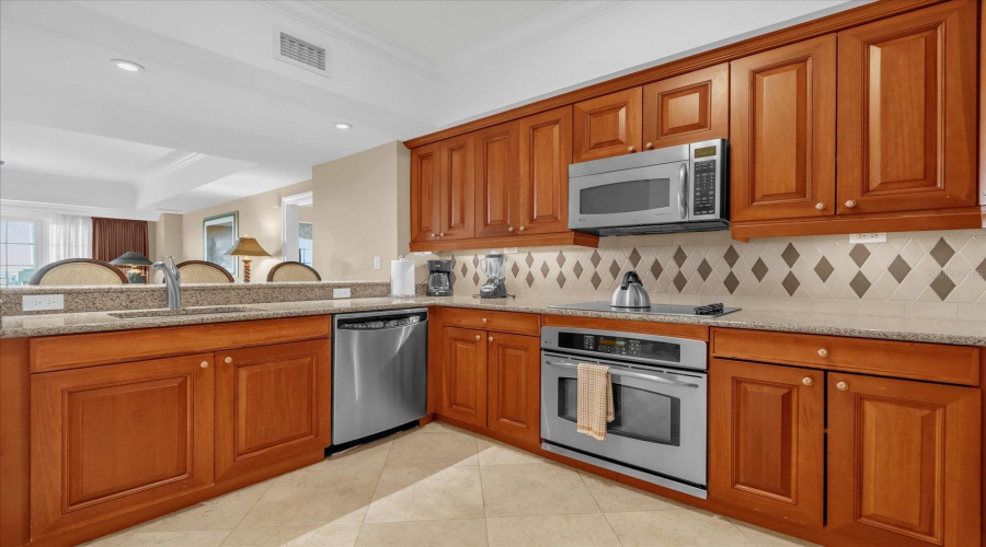 Reunion, Florida 34747, 2 Bedrooms Bedrooms, ,2 Bathroomsbathrooms,Residential,For Sale,Gathering,Mfro6308026