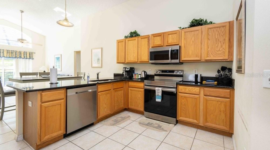 Kissimmee, Florida 34747, 4 Bedrooms Bedrooms, ,3 Bathroomsbathrooms,Residential,For Sale,Lido Key,Mfro6308540