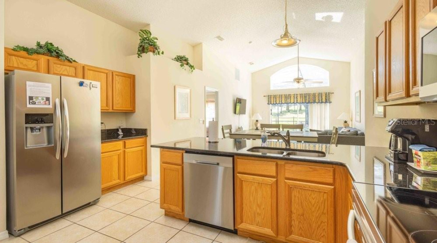 Kissimmee, Florida 34747, 4 Bedrooms Bedrooms, ,3 Bathroomsbathrooms,Residential,For Sale,Lido Key,Mfro6308540