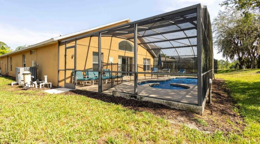 Kissimmee, Florida 34747, 4 Bedrooms Bedrooms, ,3 Bathroomsbathrooms,Residential,For Sale,Lido Key,Mfro6308540
