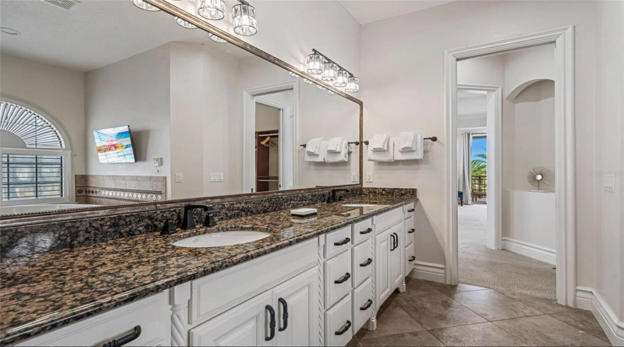 REUNION, Florida 34747, 5 Bedrooms Bedrooms, ,5 BathroomsBathrooms,Residential,For Sale,MUIRFIELD,0,MFRO6308746