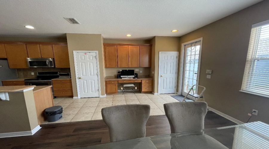 Orlando, Florida 32836, 3 Bedrooms Bedrooms, ,2 Bathroomsbathrooms,Residential,For Sale,Leeland Archer,Mfro6308949