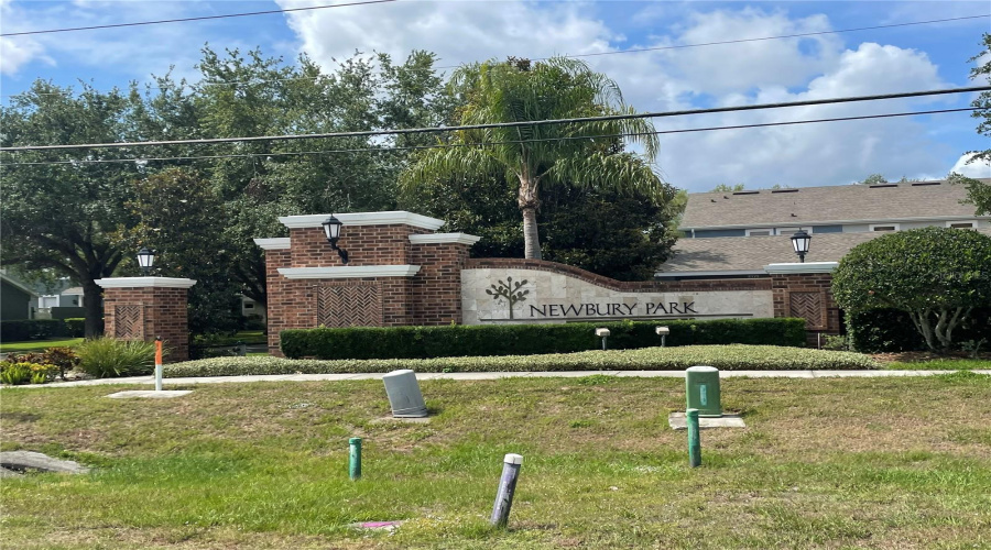 Orlando, Florida 32836, 3 Bedrooms Bedrooms, ,2 Bathroomsbathrooms,Residential,For Sale,Leeland Archer,Mfro6308949