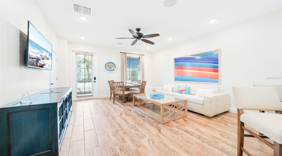 Kissimmee, Florida 34747, 3 Bedrooms Bedrooms, ,3 Bathroomsbathrooms,Residential,For Sale,Pirate,Mfro6308965