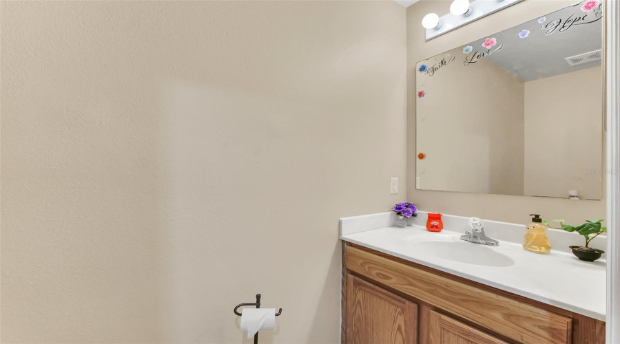 Davenport, Florida 33837, 4 Bedrooms Bedrooms, ,2 Bathroomsbathrooms,Residential,For Sale,Lobelia,Mfro6309152