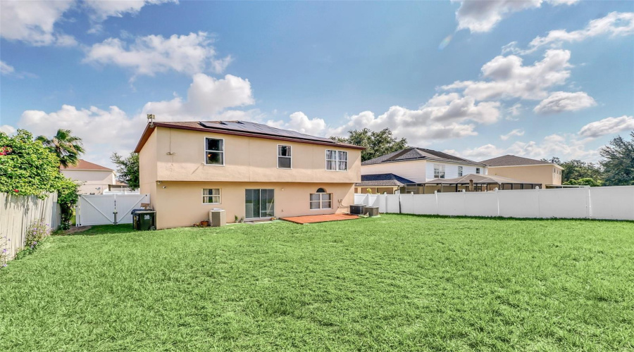 Davenport, Florida 33837, 4 Bedrooms Bedrooms, ,2 Bathroomsbathrooms,Residential,For Sale,Lobelia,Mfro6309152