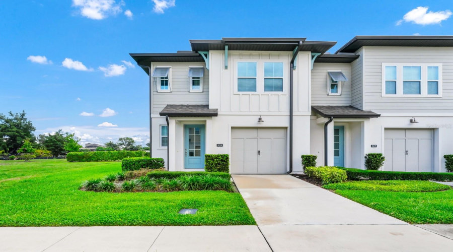 Davenport, Florida 33896, 3 Bedrooms Bedrooms, ,2 Bathroomsbathrooms,Residential,For Sale,Benoi,Mfro6309161