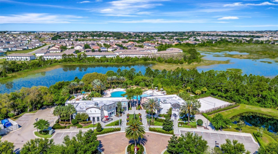 Davenport, Florida 33896, 3 Bedrooms Bedrooms, ,2 Bathroomsbathrooms,Residential,For Sale,Benoi,Mfro6309161