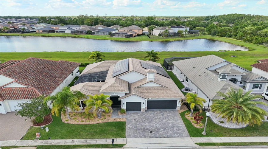 Davenport, Florida 33837, 4 Bedrooms Bedrooms, ,3 Bathroomsbathrooms,Residential,For Sale,Lancaster Ridge,Mfro6308527