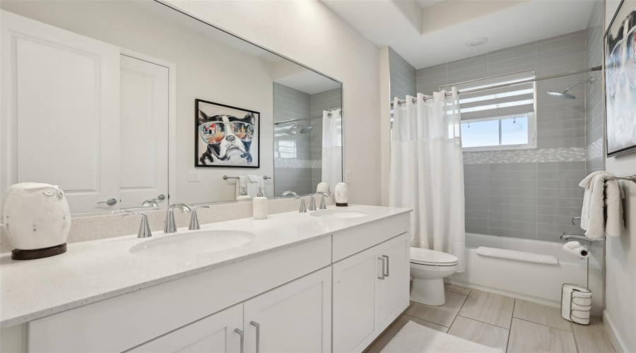 Davenport, Florida 33837, 4 Bedrooms Bedrooms, ,3 Bathroomsbathrooms,Residential,For Sale,Lancaster Ridge,Mfro6308527