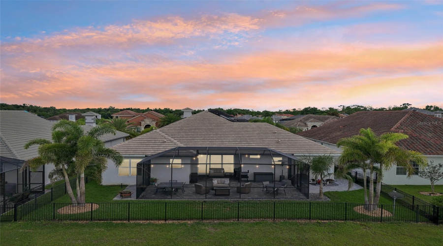 Davenport, Florida 33837, 4 Bedrooms Bedrooms, ,3 Bathroomsbathrooms,Residential,For Sale,Lancaster Ridge,Mfro6308527