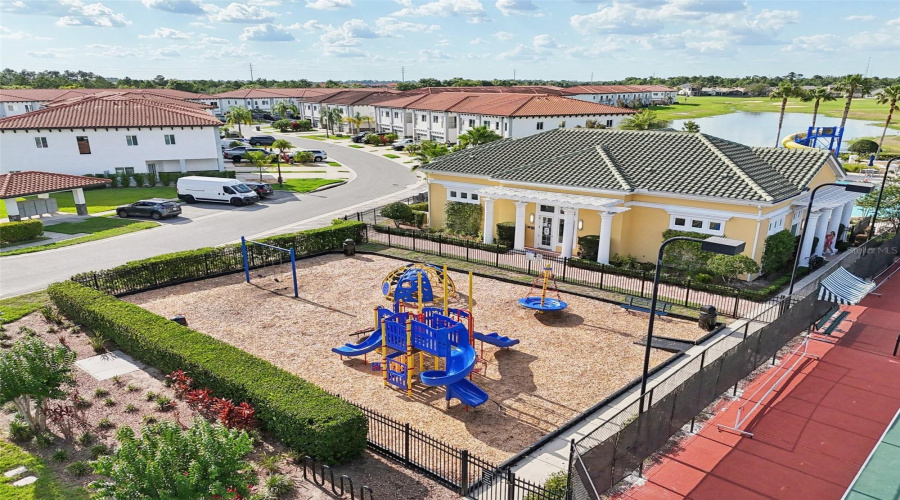 Davenport, Florida 33837, 4 Bedrooms Bedrooms, ,3 Bathroomsbathrooms,Residential,For Sale,Lancaster Ridge,Mfro6308527