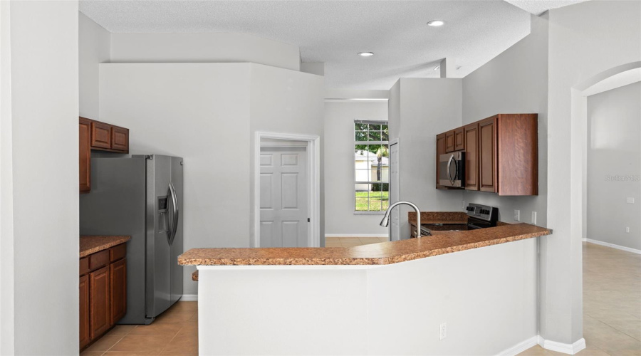 Davenport, Florida 33897, 4 Bedrooms Bedrooms, ,3 Bathroomsbathrooms,Residential,For Sale,Casterton,Mfro6308585