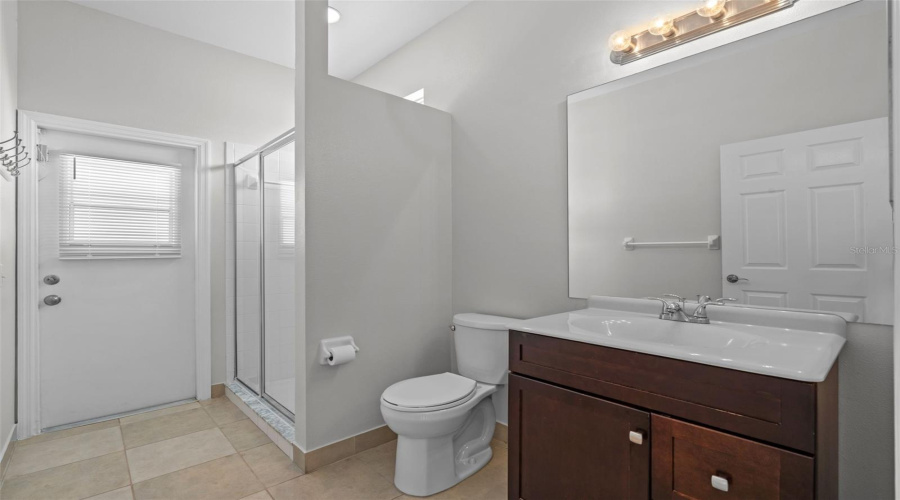 Davenport, Florida 33897, 4 Bedrooms Bedrooms, ,3 Bathroomsbathrooms,Residential,For Sale,Casterton,Mfro6308585