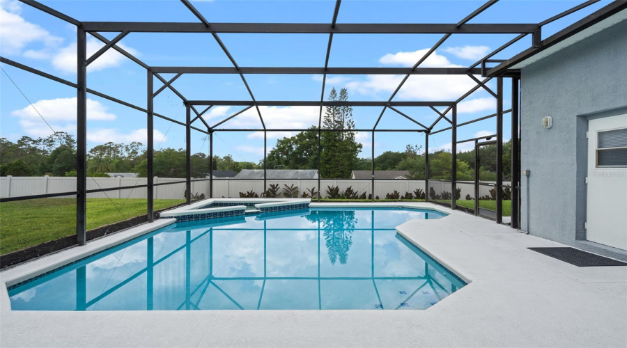 Davenport, Florida 33897, 4 Bedrooms Bedrooms, ,3 Bathroomsbathrooms,Residential,For Sale,Casterton,Mfro6308585