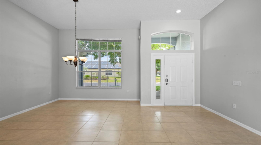 Davenport, Florida 33897, 4 Bedrooms Bedrooms, ,3 Bathroomsbathrooms,Residential,For Sale,Casterton,Mfro6308585