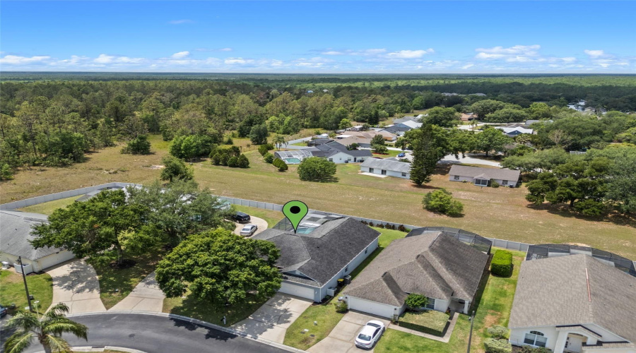 Davenport, Florida 33897, 4 Bedrooms Bedrooms, ,3 Bathroomsbathrooms,Residential,For Sale,Casterton,Mfro6308585