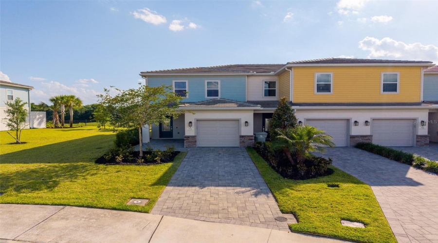 KISSIMMEE, Florida 34747, 3 Bedrooms Bedrooms, ,2 BathroomsBathrooms,Residential,For Sale,DRIVING RANGE,0,MFRO6309238