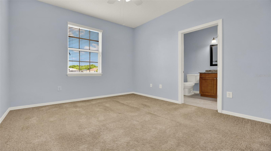 Davenport, Florida 33896, 3 Bedrooms Bedrooms, ,2 Bathroomsbathrooms,Residential,For Sale,Monroe,Mfro6309143