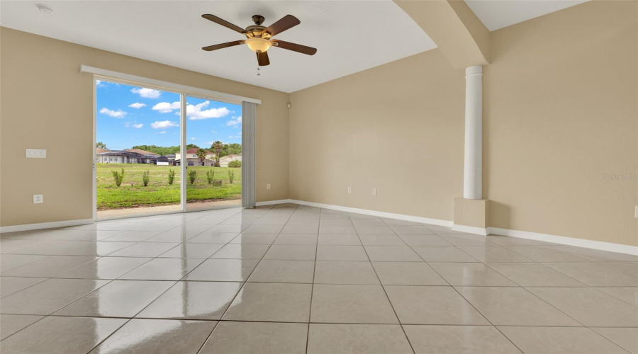 Davenport, Florida 33896, 3 Bedrooms Bedrooms, ,2 Bathroomsbathrooms,Residential,For Sale,Monroe,Mfro6309143