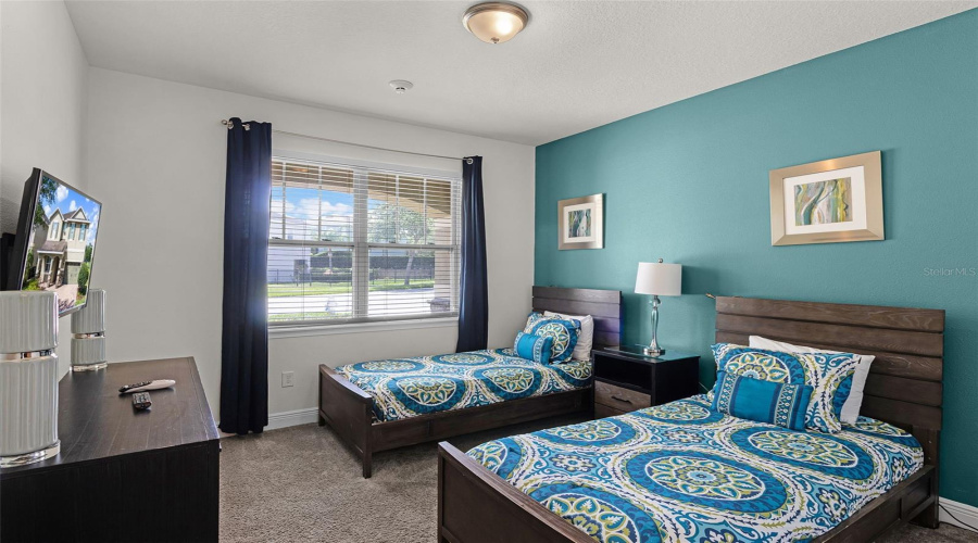 Kissimmee, Florida 34747, 8 Bedrooms Bedrooms, ,5 Bathroomsbathrooms,Residential,For Sale,Marker,Mfrs5126948