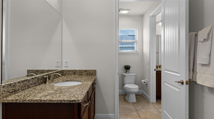 Kissimmee, Florida 34747, 8 Bedrooms Bedrooms, ,5 Bathroomsbathrooms,Residential,For Sale,Marker,Mfrs5126948