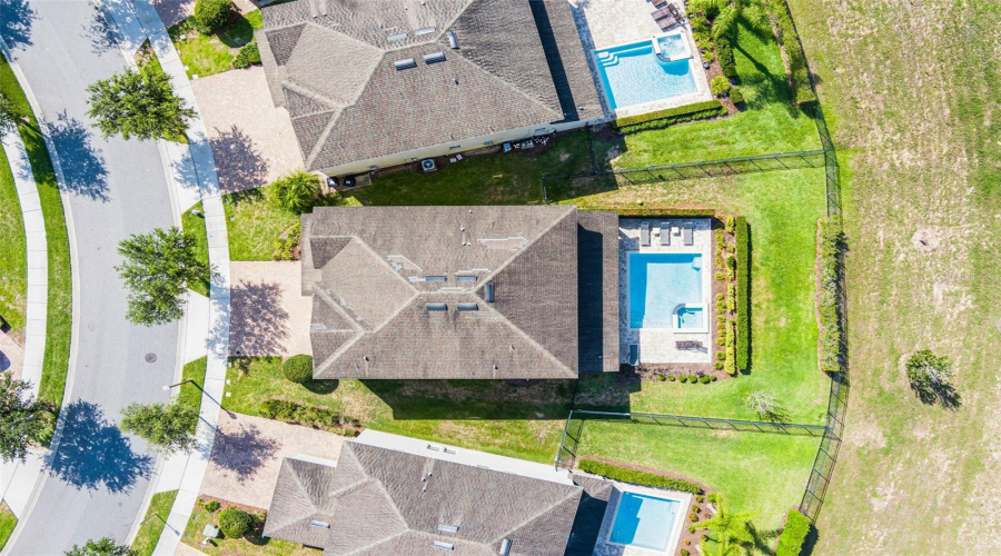 Kissimmee, Florida 34747, 8 Bedrooms Bedrooms, ,5 Bathroomsbathrooms,Residential,For Sale,Marker,Mfrs5126948